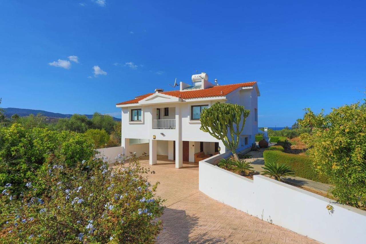 לאצ'י Villa Stavriella מראה חיצוני תמונה