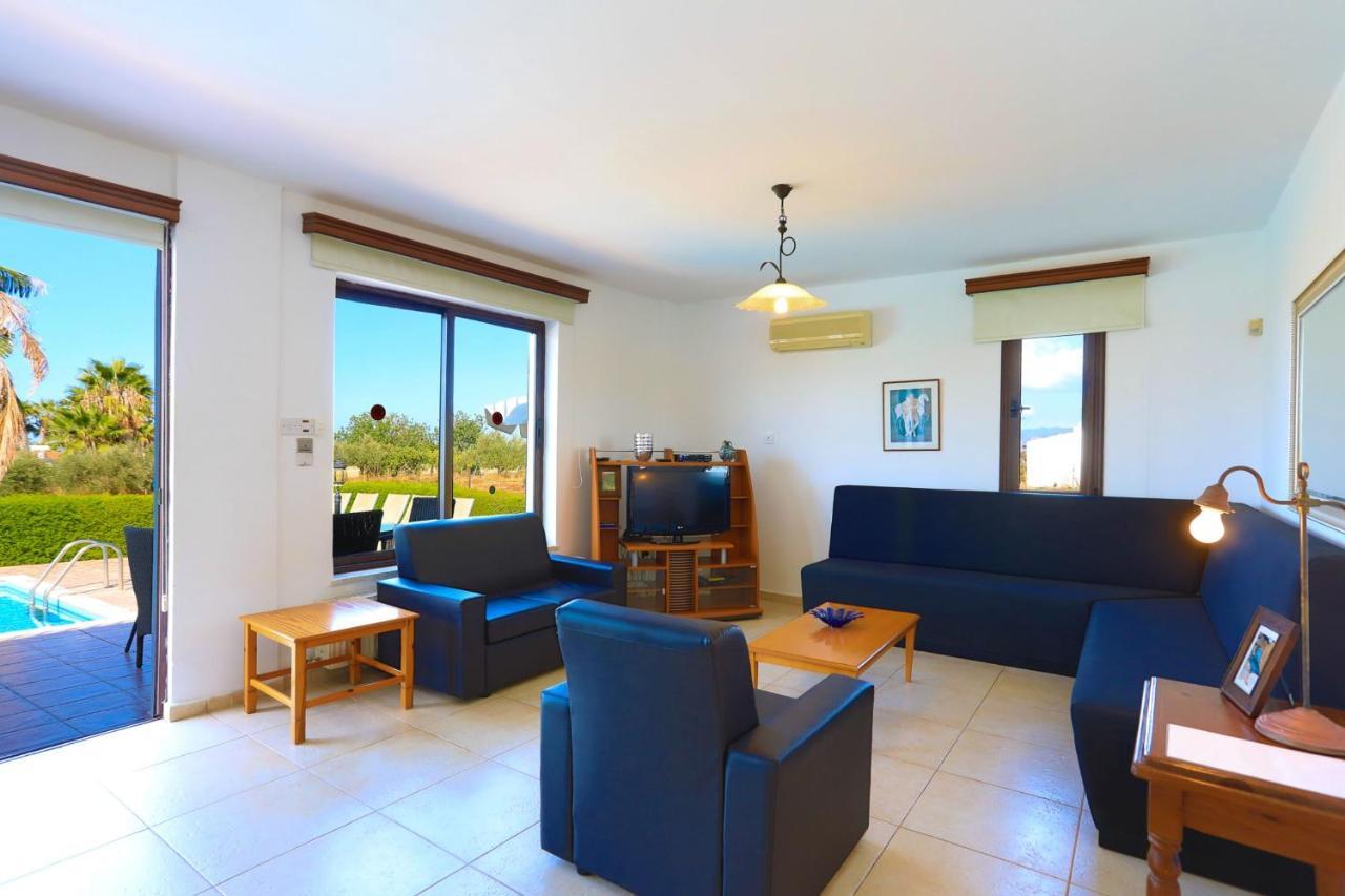 לאצ'י Villa Stavriella מראה חיצוני תמונה