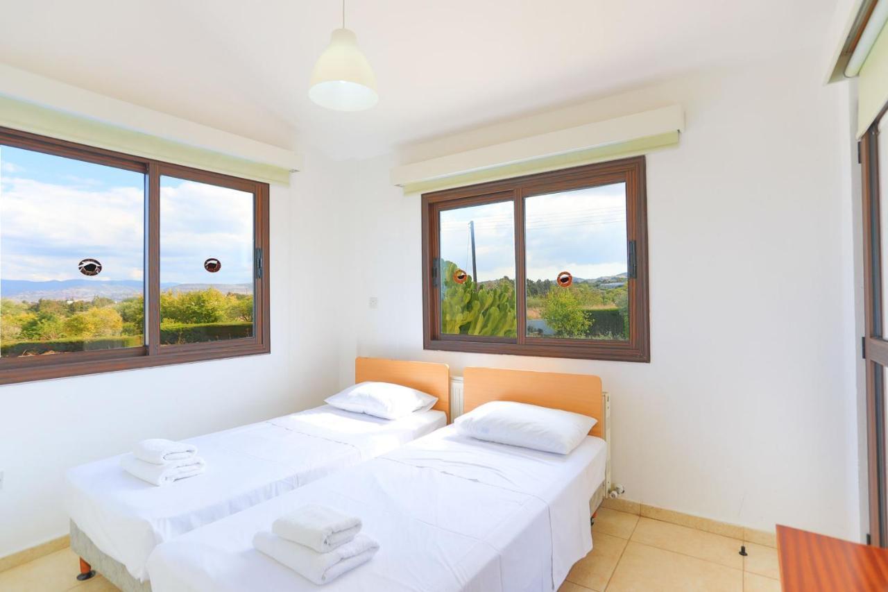 לאצ'י Villa Stavriella מראה חיצוני תמונה