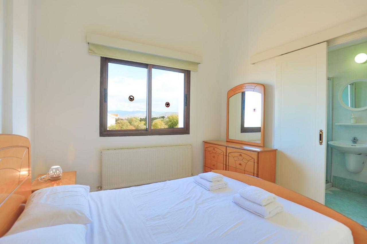 לאצ'י Villa Stavriella מראה חיצוני תמונה