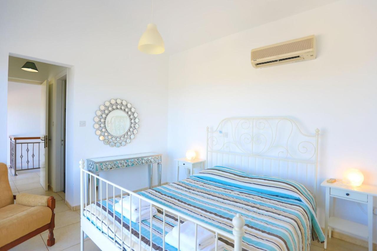 לאצ'י Villa Stavriella מראה חיצוני תמונה